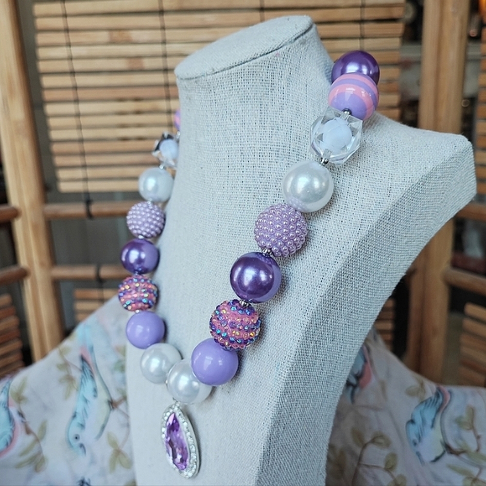 Acrylic Big Balls Purple Lavender Faux Pearls Rhinestone Striped Beads Necklace - Picture 3 of 12